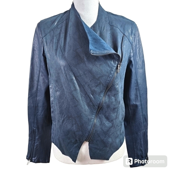 Blank NYC Anthropologie Faux Leather Reptile Print Blue Zippered Moto Jacket S - Picture 1 of 7